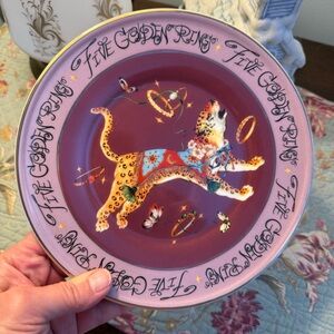 Anthropologie Phannapast Taychamaythakool Christmas 5 Golden Rings Salad Plate